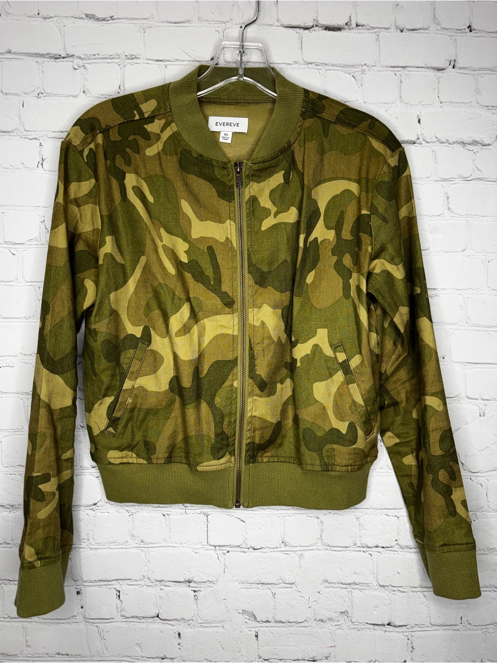 Evereve Rocco Bomber Jacket Camouflage - Olive Camo